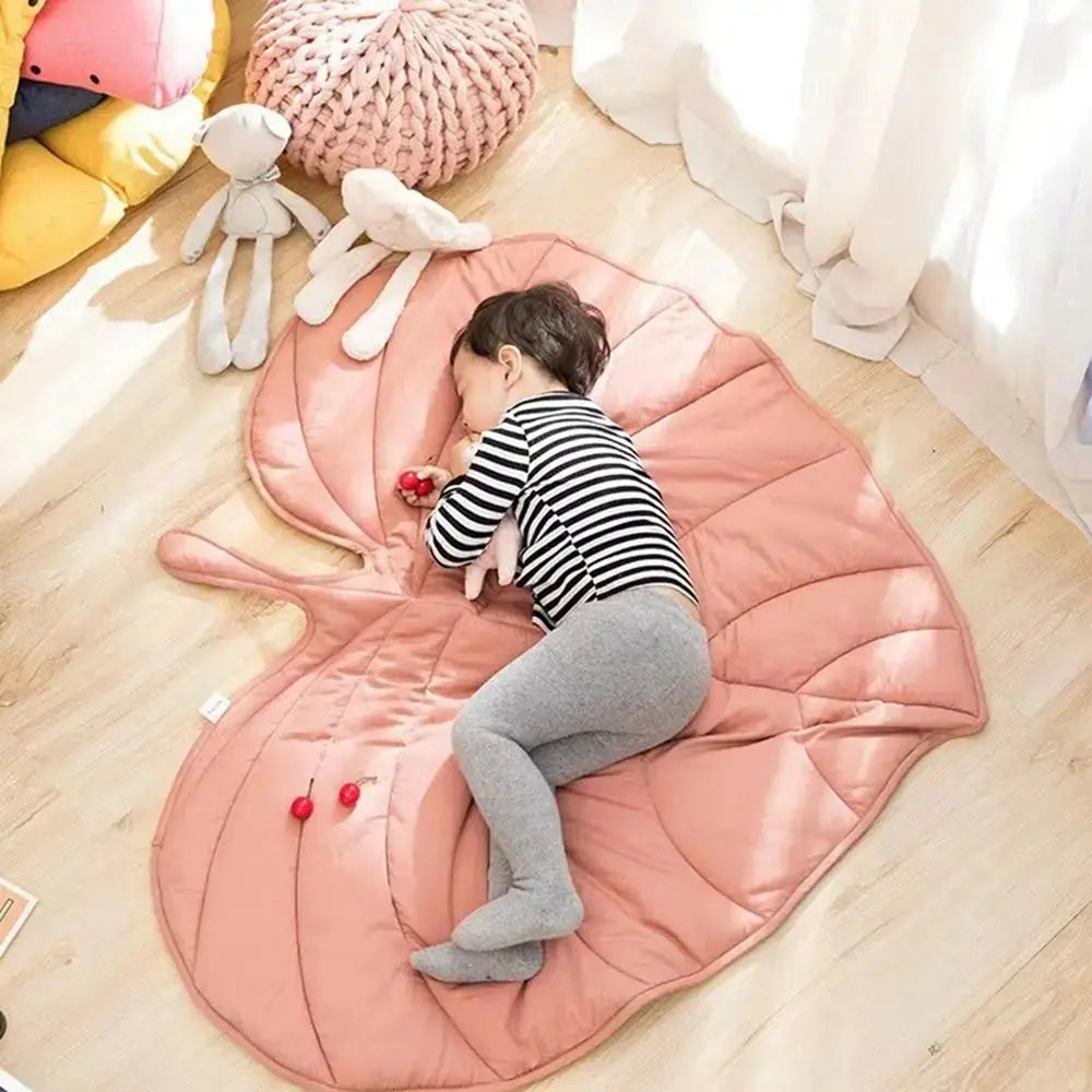 Dog Leaf Blanket